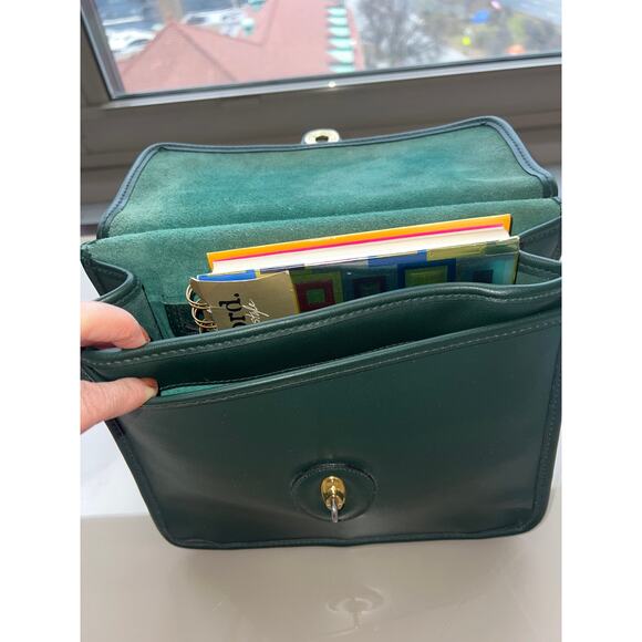 Green Real Leather Purse with Detachable Straps – Excellent Condition Willis - Picture 14 of 16